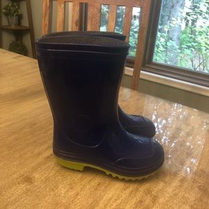 Rain boots